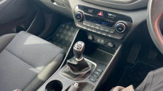 Hyundai Tucson 1.7 CRDi Blue Drive SE 5dr 2WD Diesel Estate